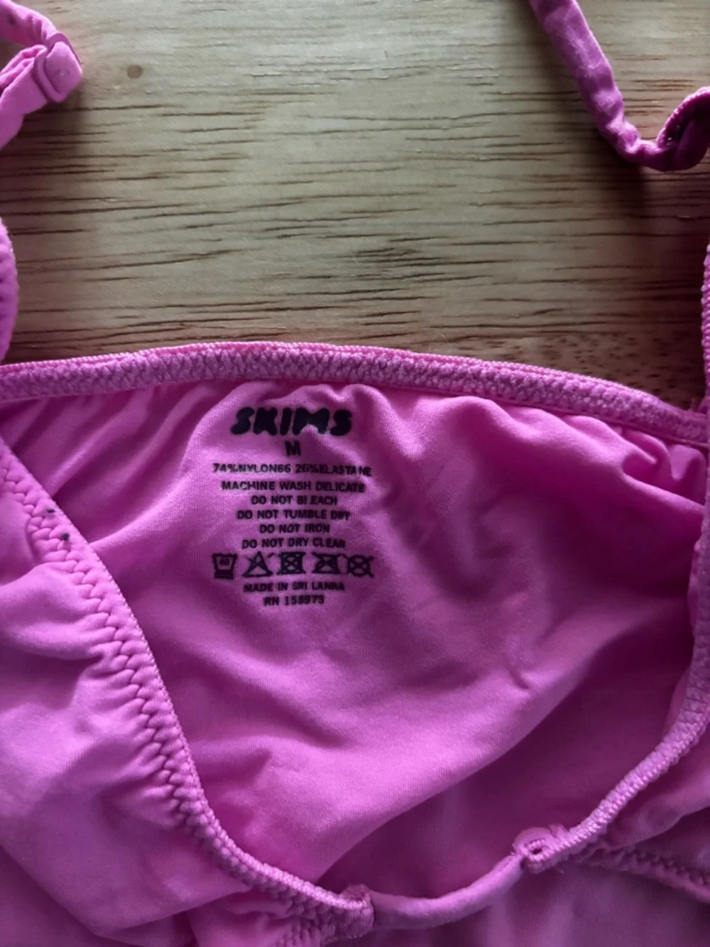 SKIMS Pink Cutout Bralette Size Medium - Picture 3 of 5